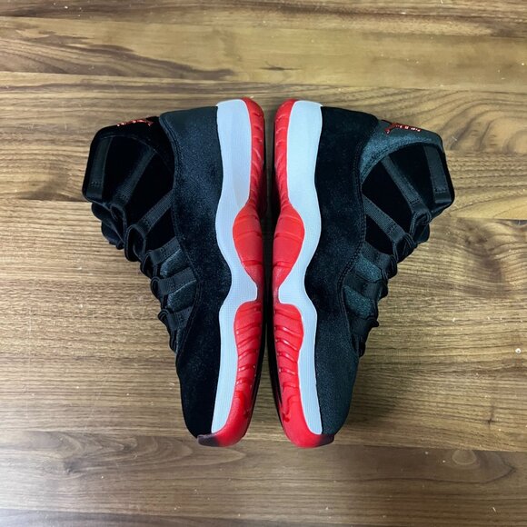Jordan 11 Retro Bred Velvet DB5457-061 Women's 9.5 Luxury Basketball Sneaker - Picture 6 of 9